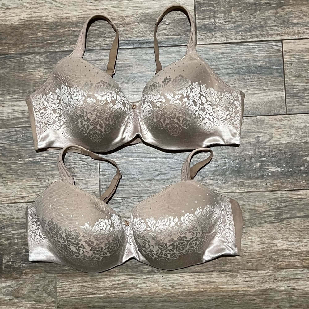 Soma 40D lot of 2 Stunning Support Balconette Bras